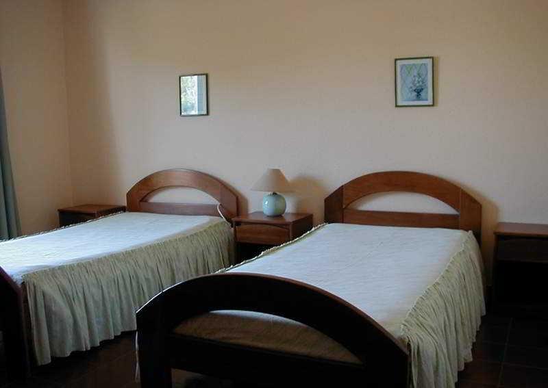 Apartamentos Olhos Do Mar Albufeira Eksteriør bilde